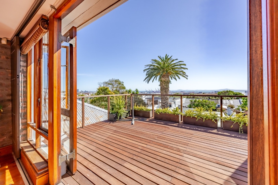 3 Bedroom Property for Sale in Woodstock Western Cape